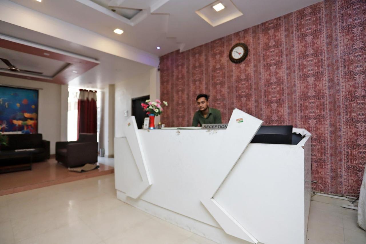 Spot On 39940 Shree Shine Hotel Satna Екстериор снимка