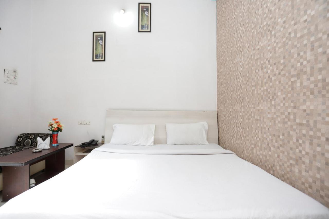Spot On 39940 Shree Shine Hotel Satna Екстериор снимка